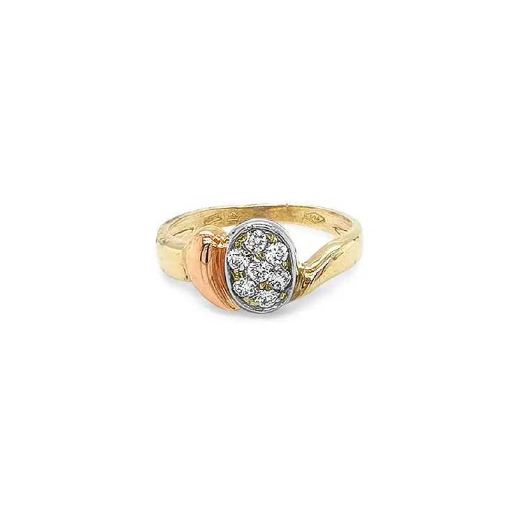 Gold Ring with Zircons