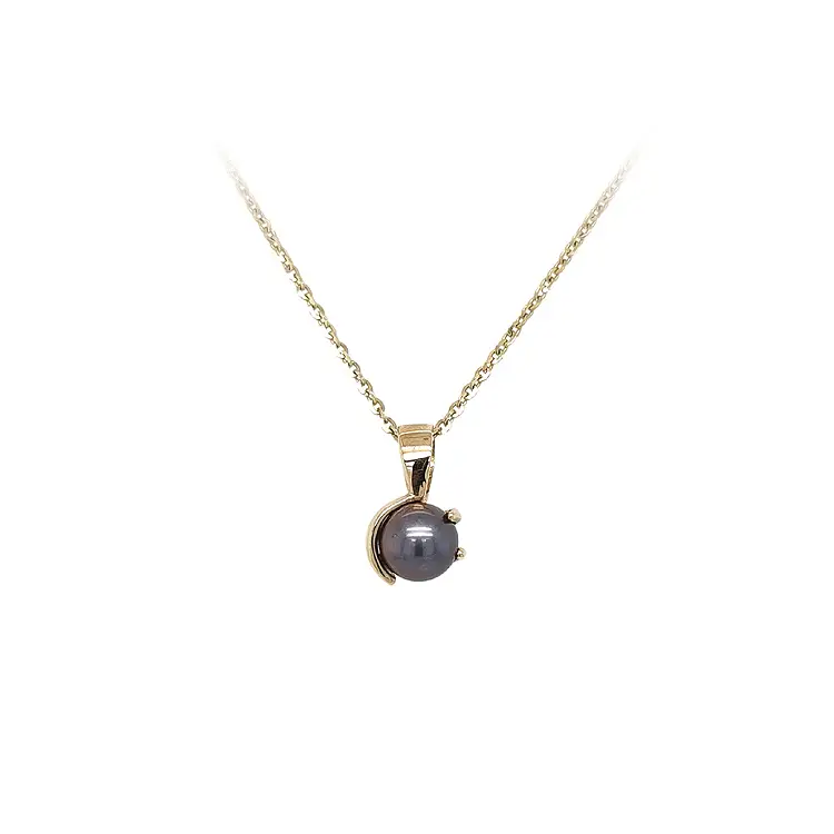 Gold Pendant Black Pearl