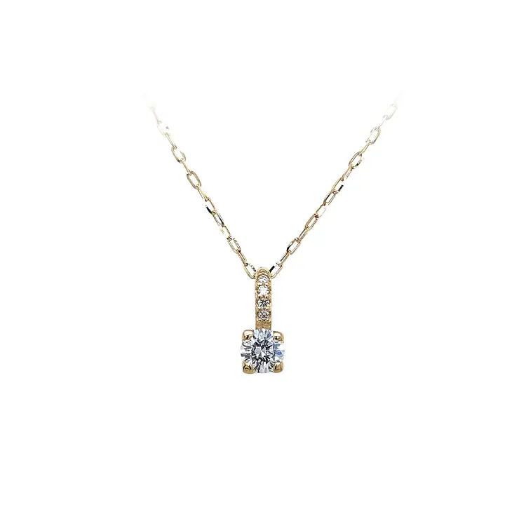 Gold Pendant with Zircons