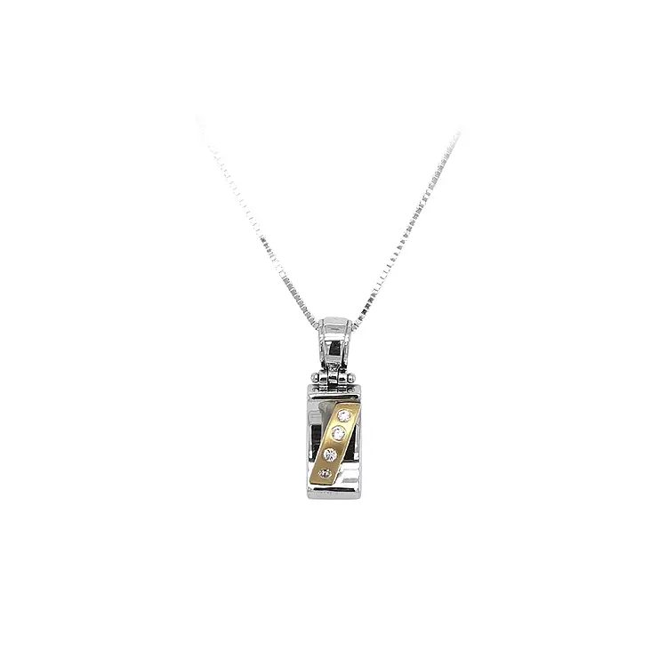 Pendant with Zircones made of Combined Gold