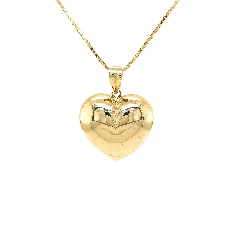 Exclusive Gold Pendant in the Shape of a Heart