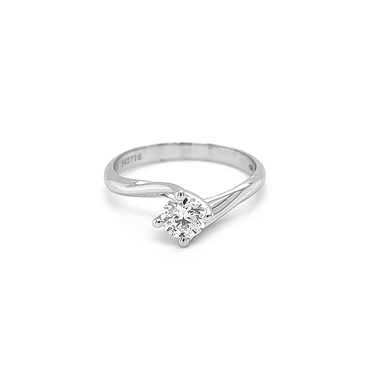 Gold Engagement Ring with Diamond