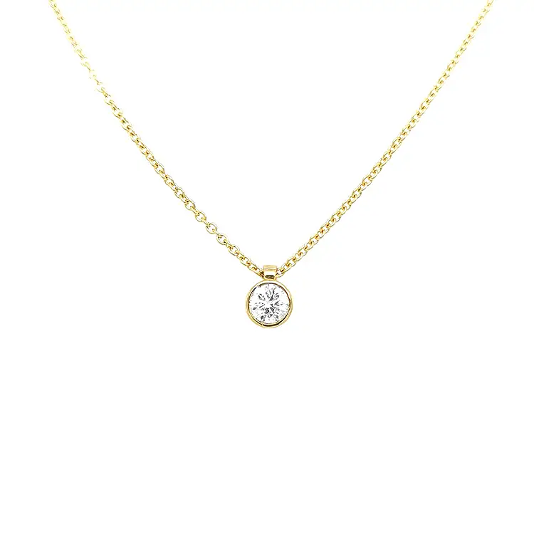 Gold Pendant with Diamond