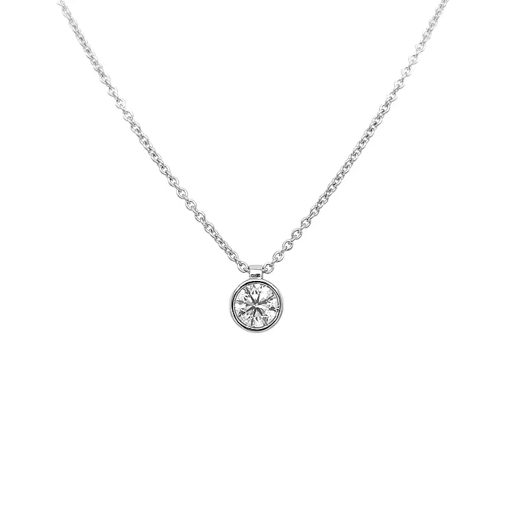 Gold Pendant with Diamonds