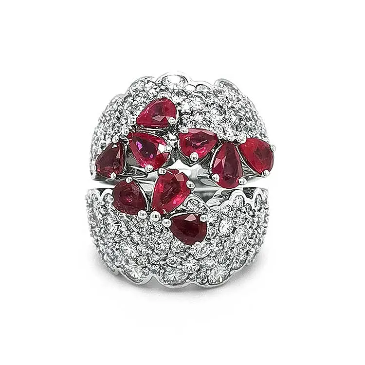 Gold Ring with Rubies and Diamonds