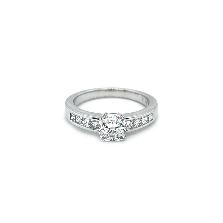 Gold Engagement Ring with Diamond