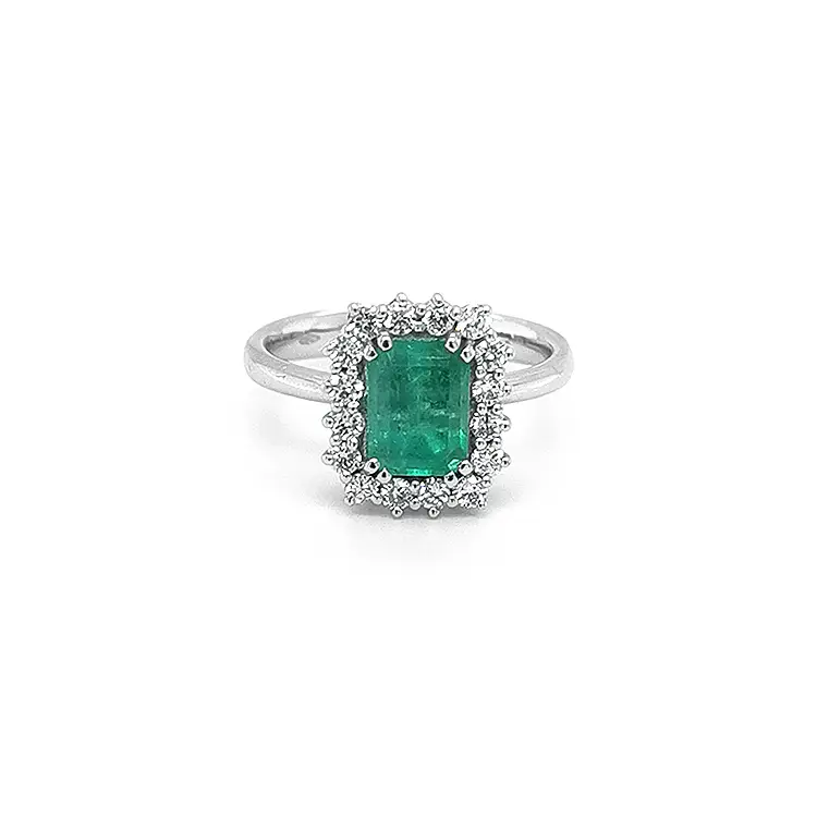 Gold Ring with Emerald and Diamonds
