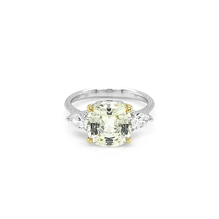 Gold Ring with Yellow Sapphire and Diamonds