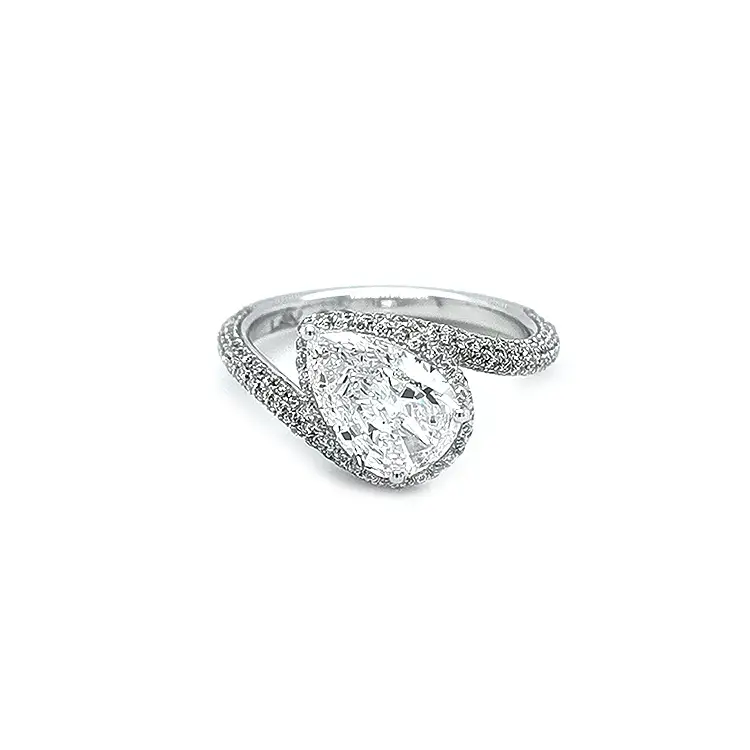 Gold Ring with Diamonds