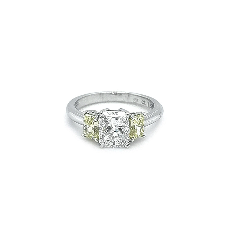 Gold Ring with Yellow and White Diamonds