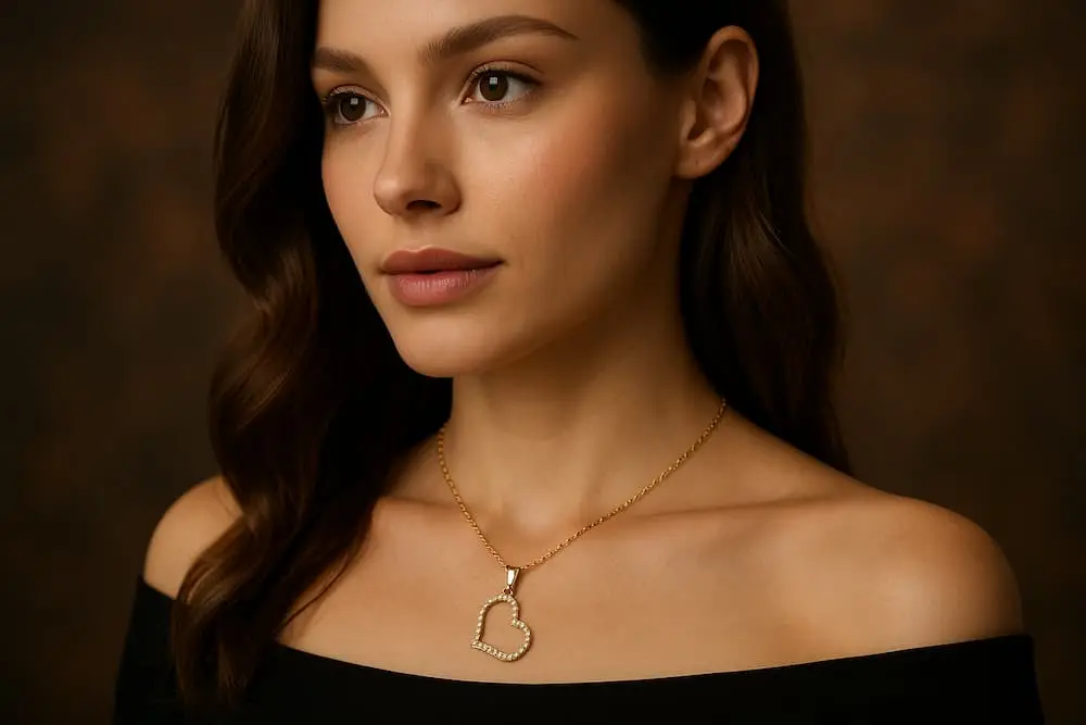 The art of choosing the perfect neck pendant. How to do it?