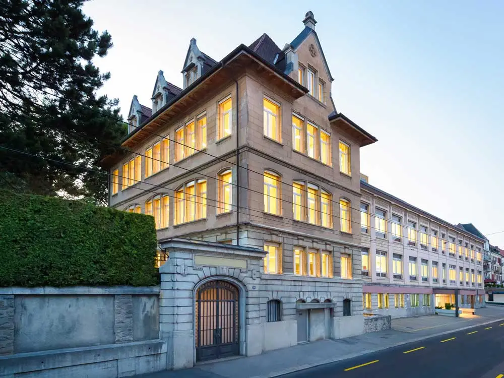 Girard-Perregaux Casquette 2.0 Titanium & Gold 39800-21-3199-6CM