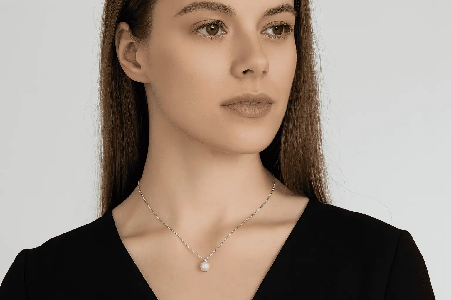 How to choose a necklace that emphasizes your uniqueness