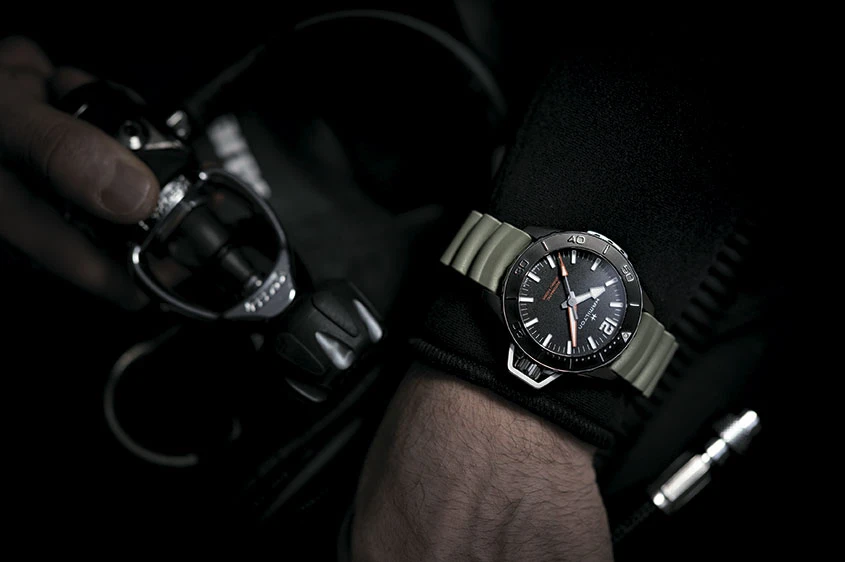 Hamilton men's luxury watches introduce birthday news