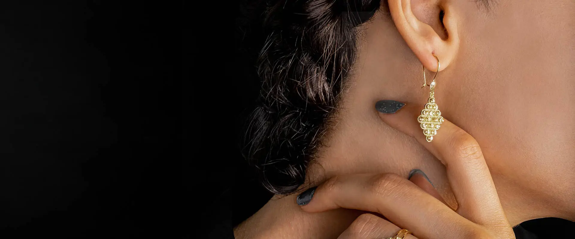 How to choose earrings