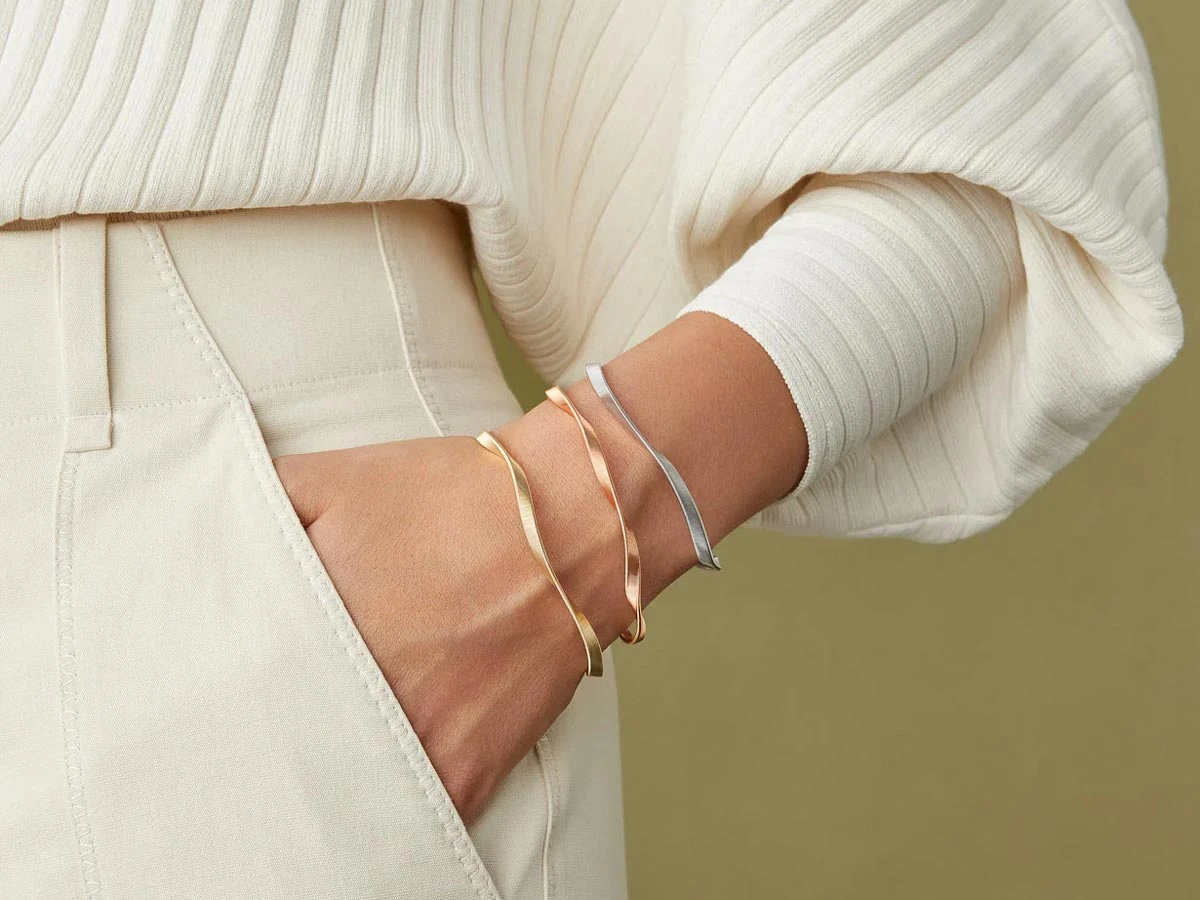 Gold Earrings Marco Bicego Marrakech Onde OG396 B3 YW
