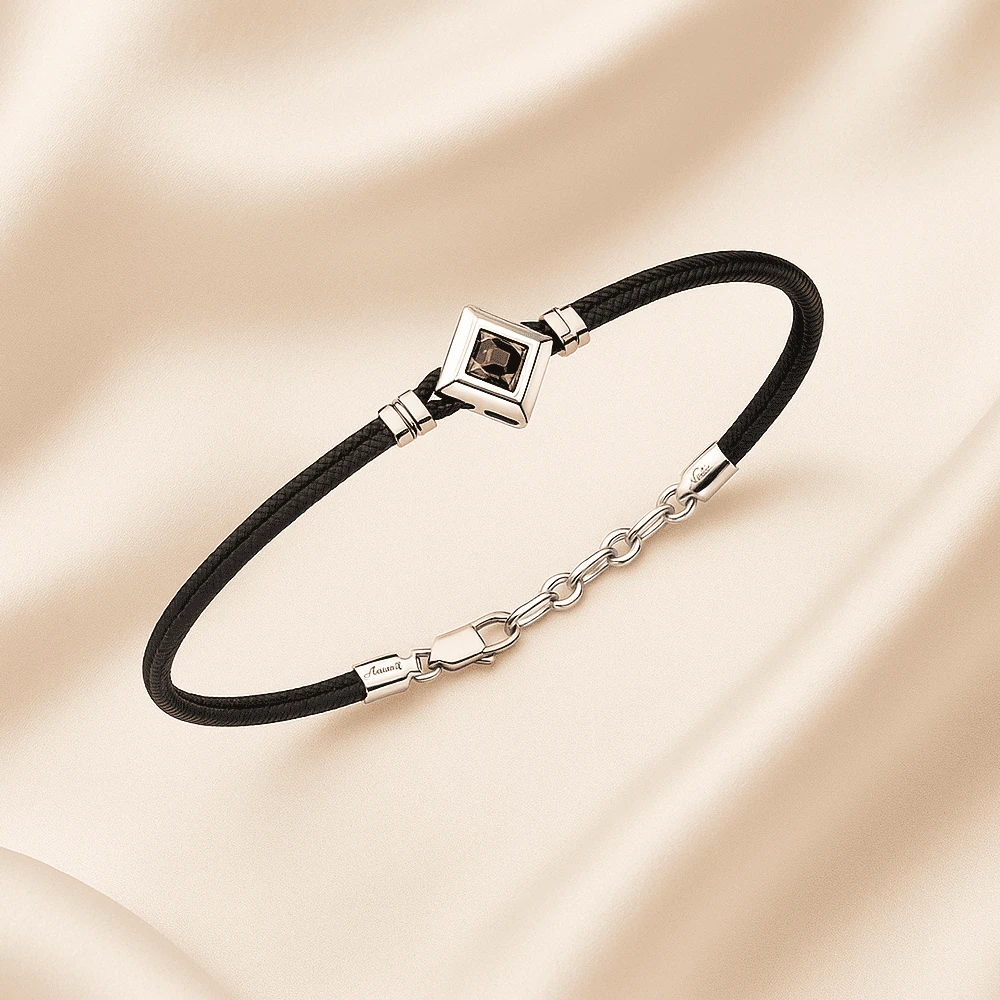 Types of bracelets: which one will accentuate your style?