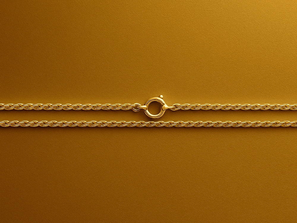 Types of necklaces: which pattern will accentuate your style?