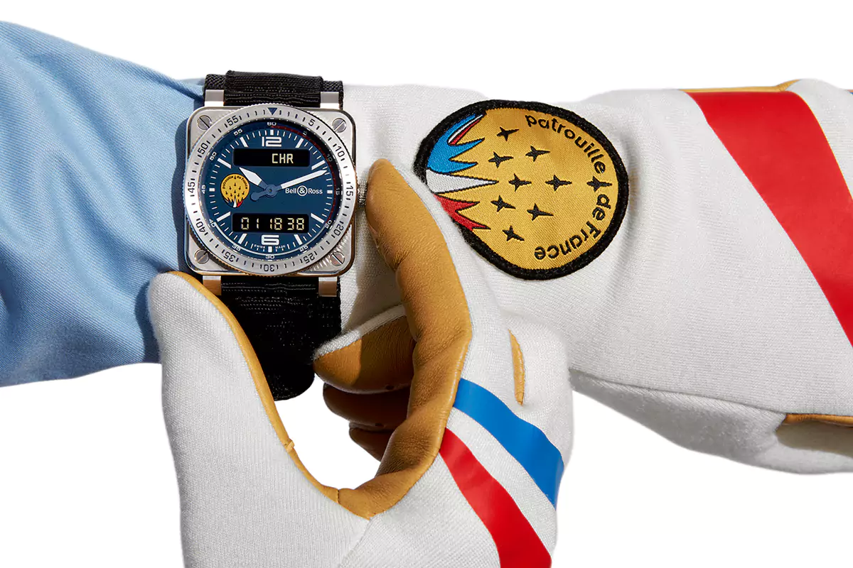 BR 03 Type A Patrouille de France: aerial acrobat between Bell & Ross watches